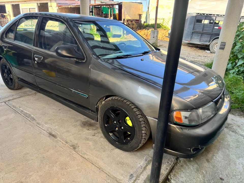 Excelente trabajo con la cabeza del Sentra. Había sobrecalentamiento constante y fugas. Quedó sellado, con mejor compresión y sin humos. ¡Servicio 5 estrellas!  Jessica R.  SENTRA B14